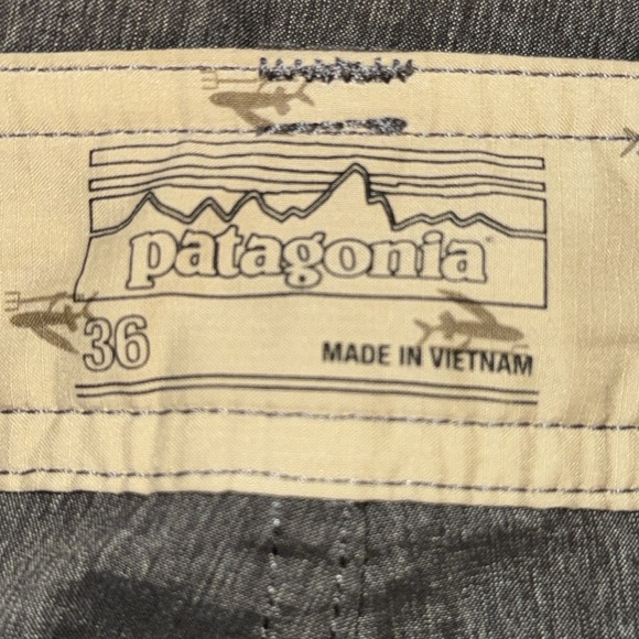 Patagonia Shorts - Picture 3 of 9